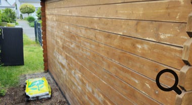 Gartenlaube Schleifen und Streichen